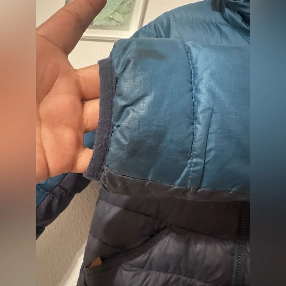 Patagonia Blue and Brown Puffer Jacket with Geometric Design